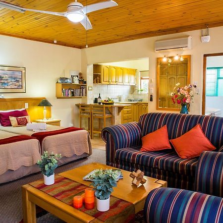 Eikepark Self Catering Apartment Стеленбош Екстериор снимка