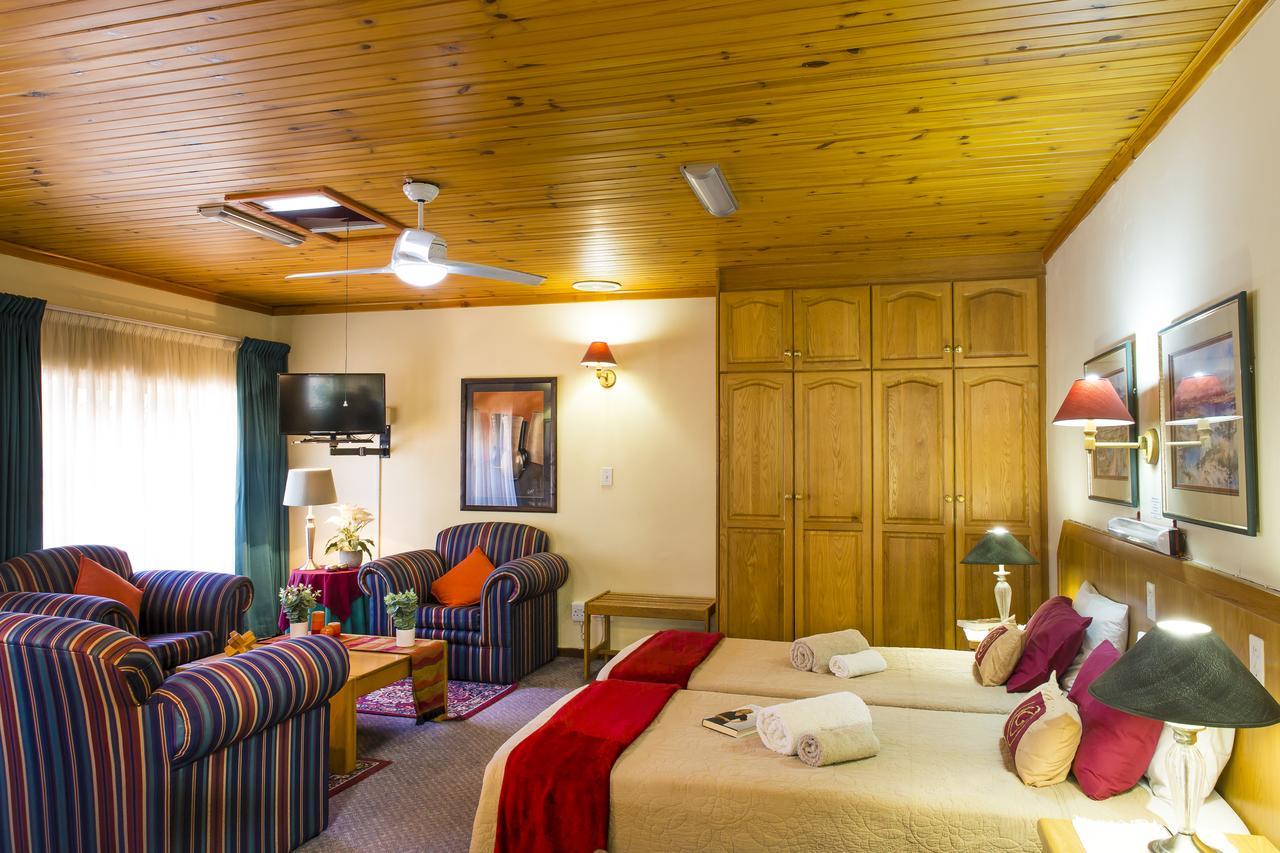 Eikepark Self Catering Apartment Стеленбош Екстериор снимка
